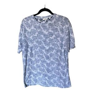 ROWM Blue and White Reverse Leaf Print Short Sleeve Cotton T-Shirt Size Medium